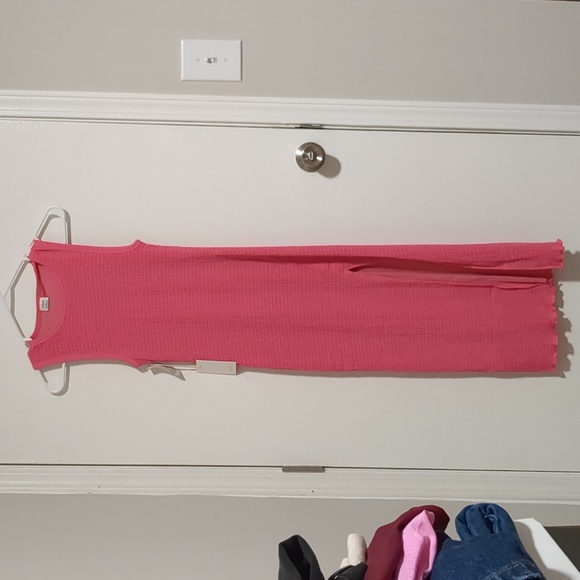 Aritzia Dresses & Skirts - NWT Aritzia Wilfred Verona dress